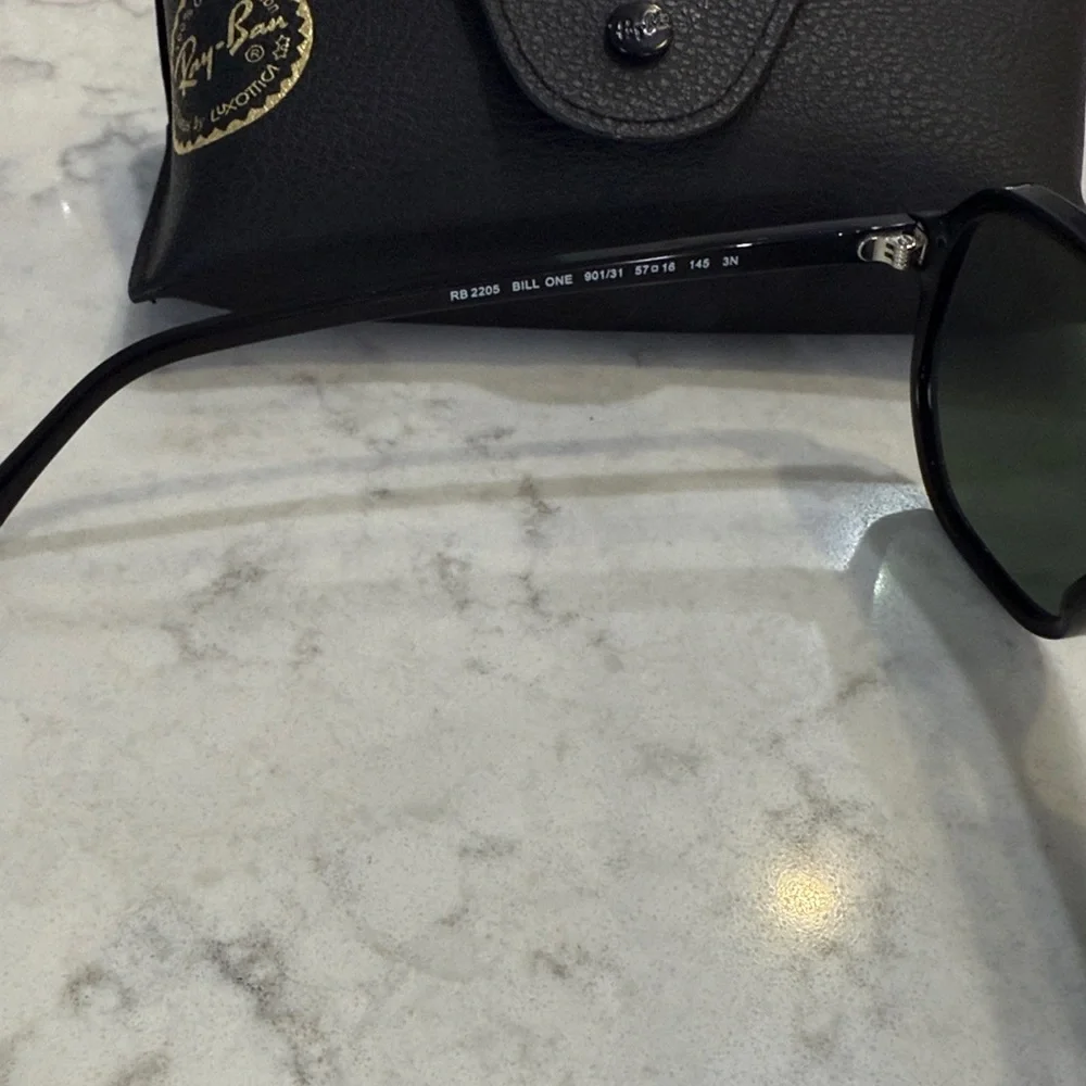 Ray-Ban Black Sunglasses with Case, Bill One - Highly Sought After - Picture 4 of 5